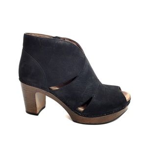 Dansko Black Nubuck Delphina Peep Toe Zip Booties